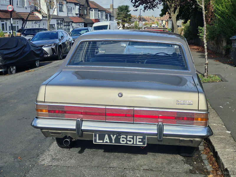 1967 Ford Zodiac Mkiv in London 4