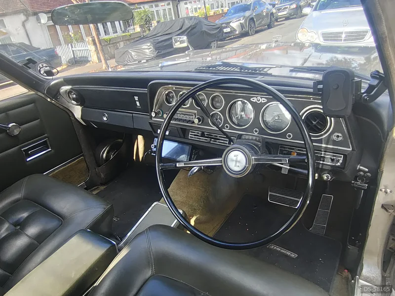 1967 Ford Zodiac Mkiv in London 9