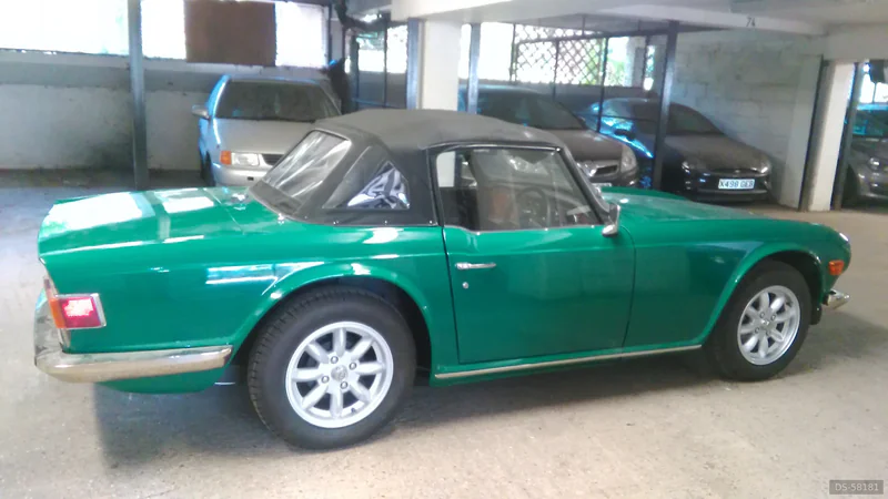 1973 Triumph TR6 Pi in London 4