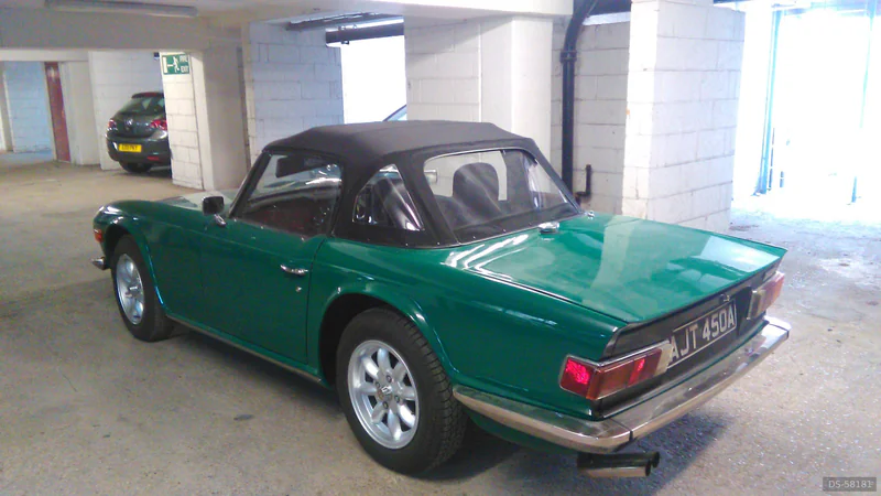 1973 Triumph TR6 Pi in London 9