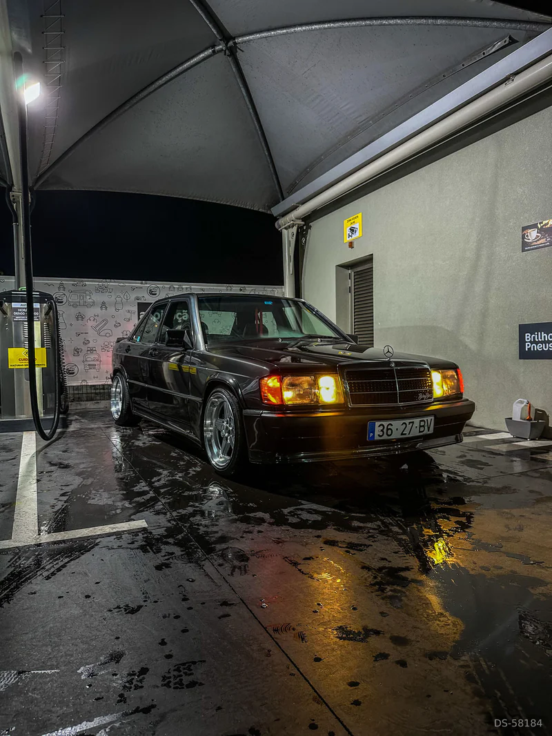 1993 Mercedes-Benz 190e in Senhora Da Hora 4