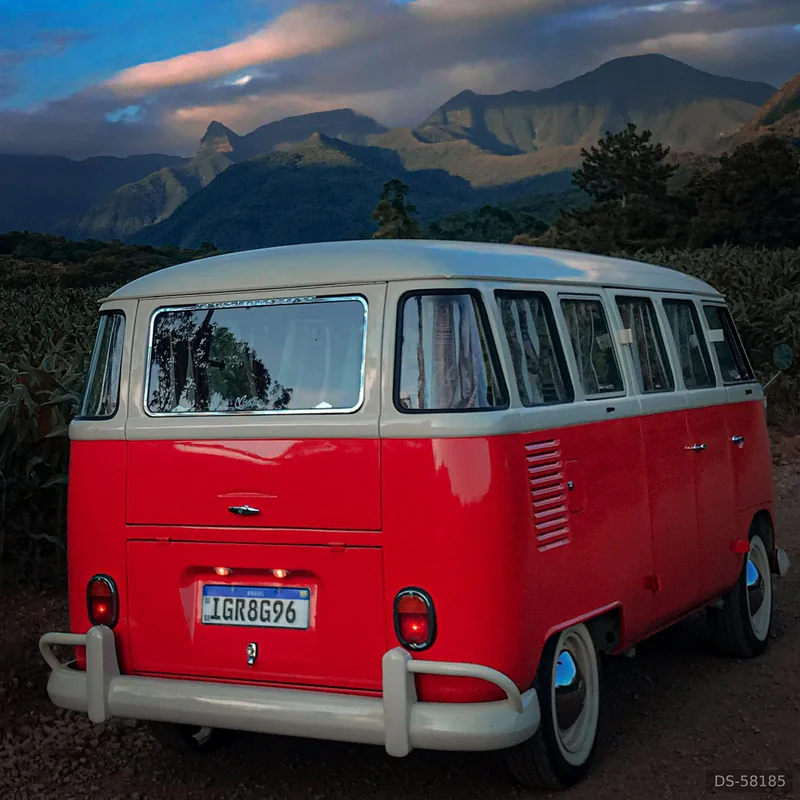 1974 Volkswagen Kombi Corujinha in Santo Amaro Da Imperatriz 3