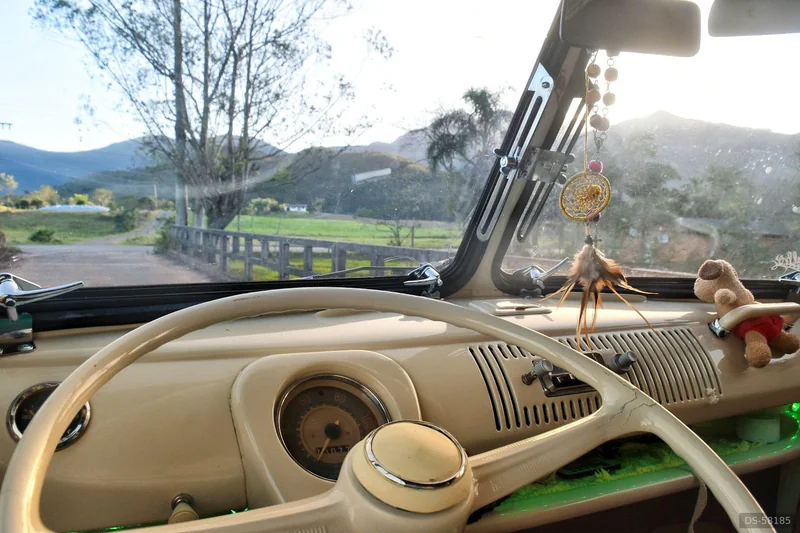 1974 Volkswagen Kombi Corujinha in Santo Amaro Da Imperatriz 8