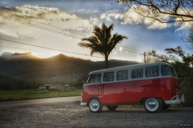 1974 Volkswagen Kombi Corujinha in Santo Amaro Da Imperatriz 9
