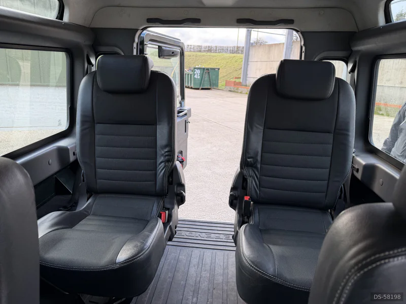 2010 Land Rover Defender 90 in Westerham 7