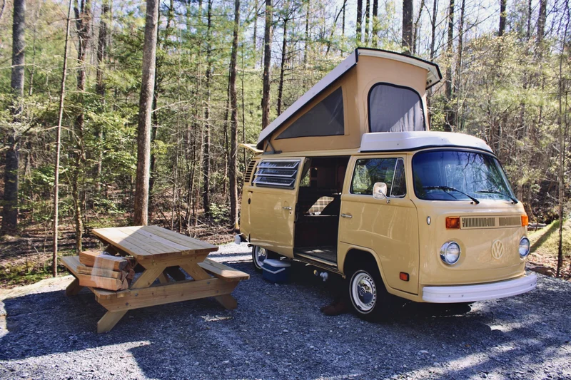 1978 Volkswagen Transporter (Van) Campmobile 2