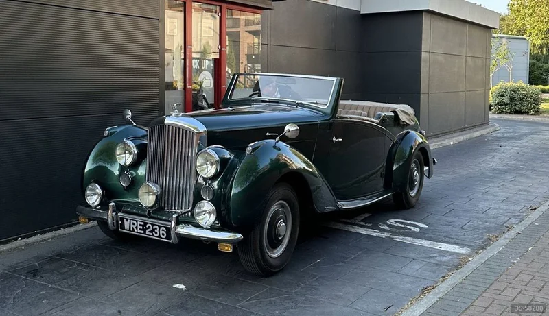 1949 Bentley Mk Vi Convertible in Oxford 9