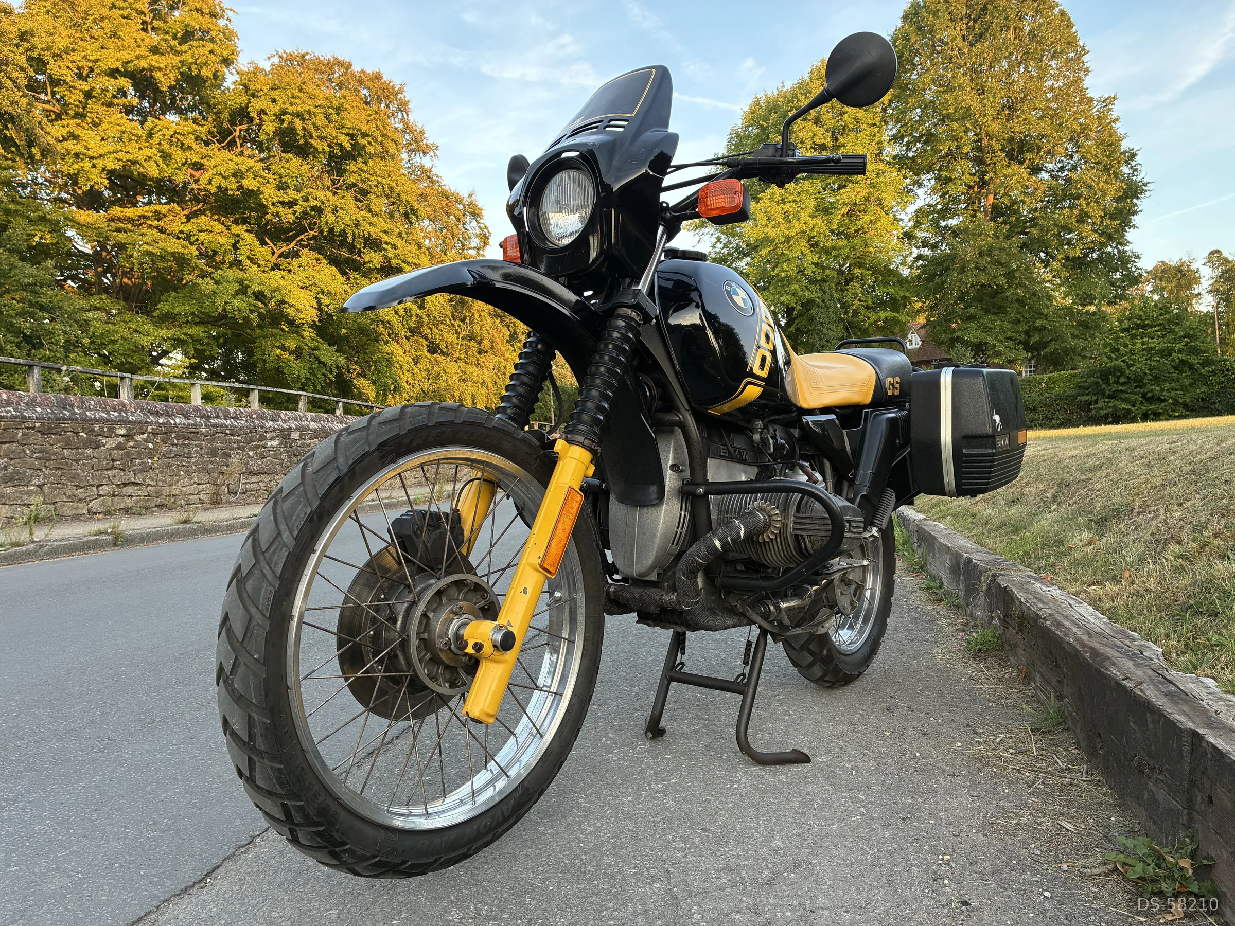 1988 BMW R100gs