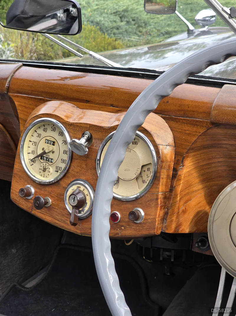 1949 Triumph Roadster in Byfield, Daventry 6