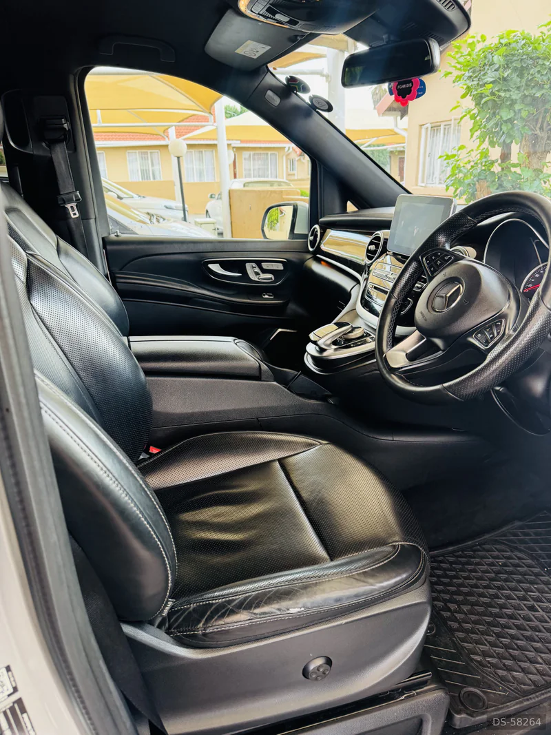 2018 Mercedes-Benz V Class 250d in Johannesburg 6