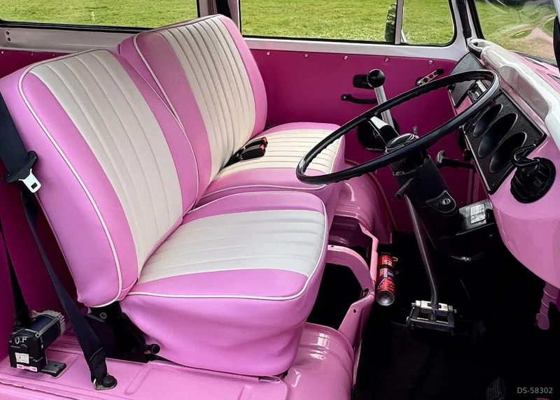 1976 Volkswagen T2 in Eastbourne 14