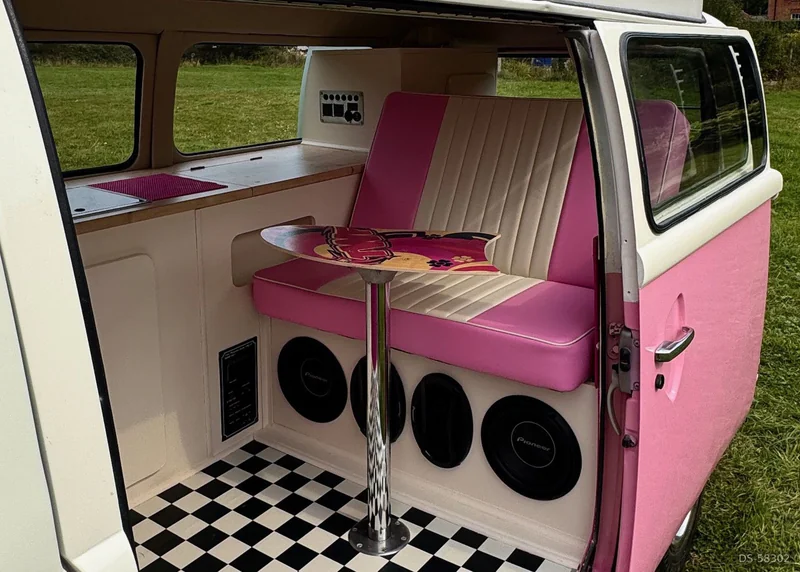 1976 Volkswagen T2 in Eastbourne 16