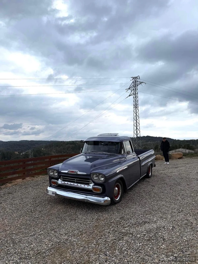 1959 Chevrolet Apache in Lleida 8