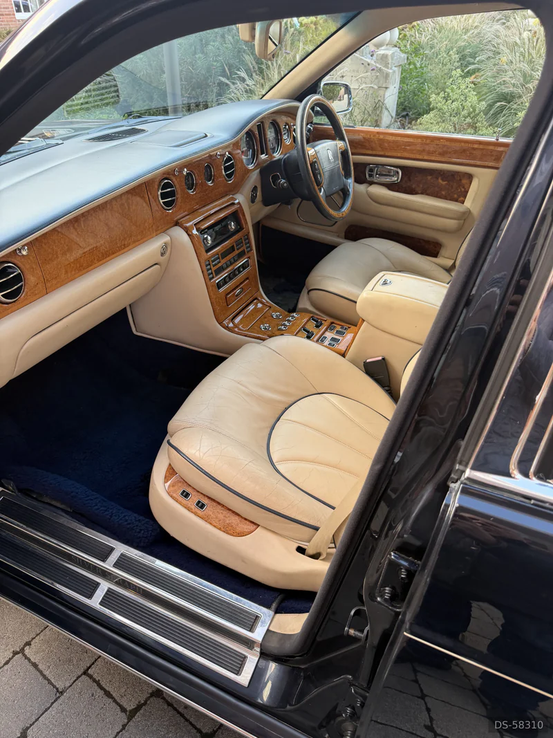 2002 Rolls-Royce Silver Seraph in London 4