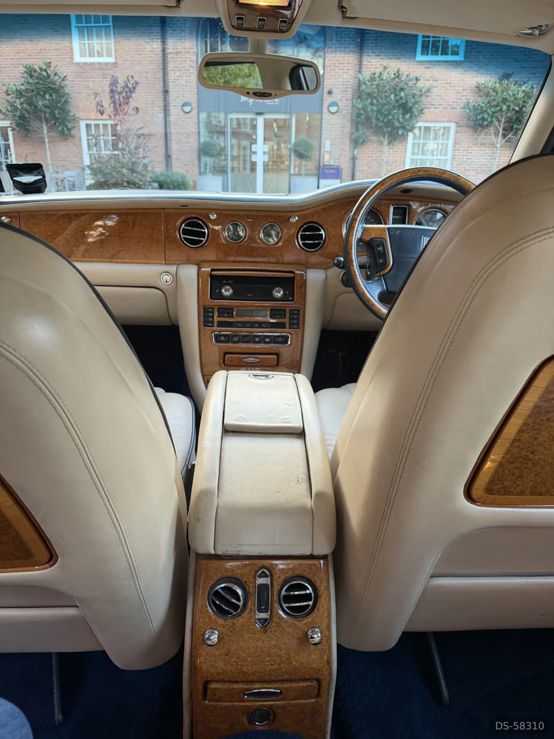 2002 Rolls-Royce Silver Seraph in London 5
