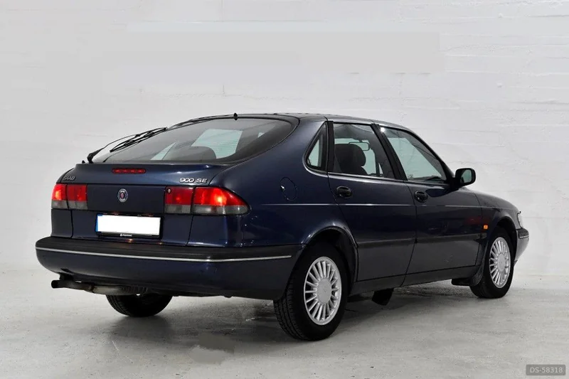 1993 Saab 900 Se in Viseu 2
