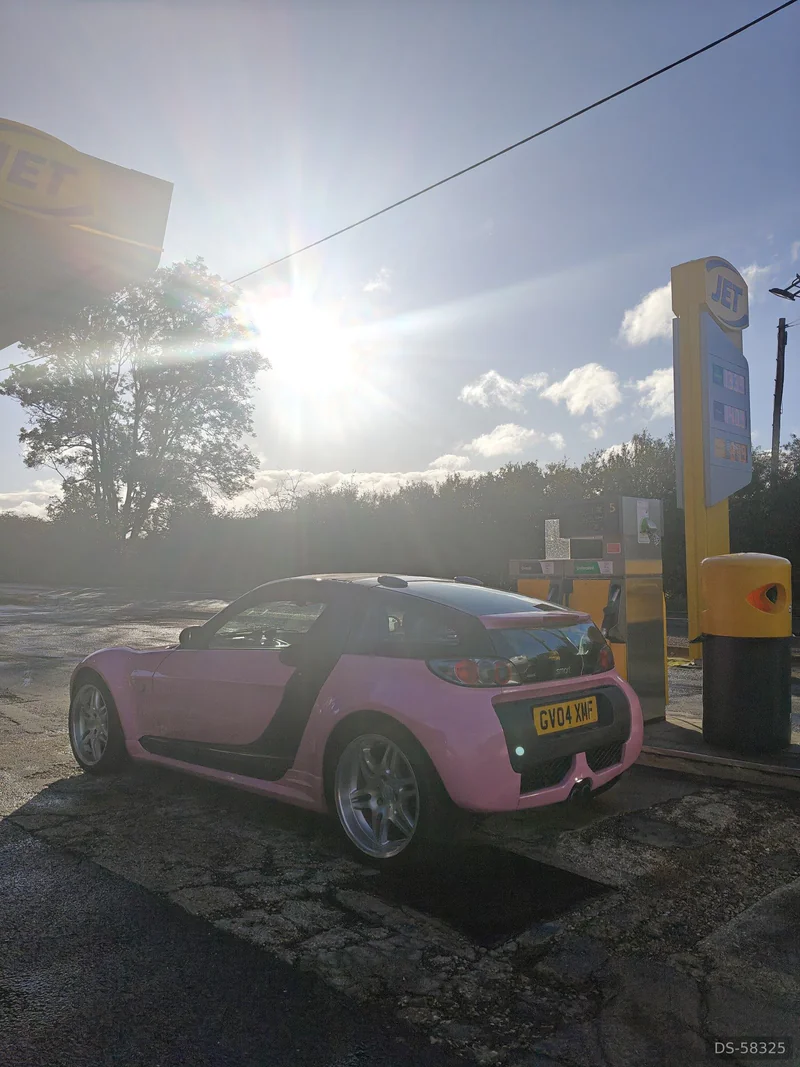 2004 Mercedes-Benz Smart Roadster Brabus Coupe 'Lady Penelope' in Borehamwood 4