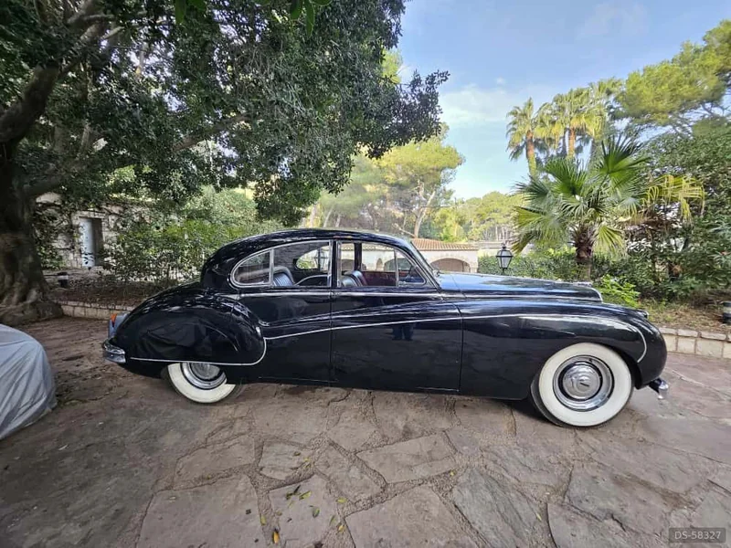 1956 Jaguar Mk9 in Godella 2