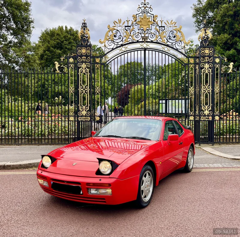 1990 Porsche 944 S2 in London 3
