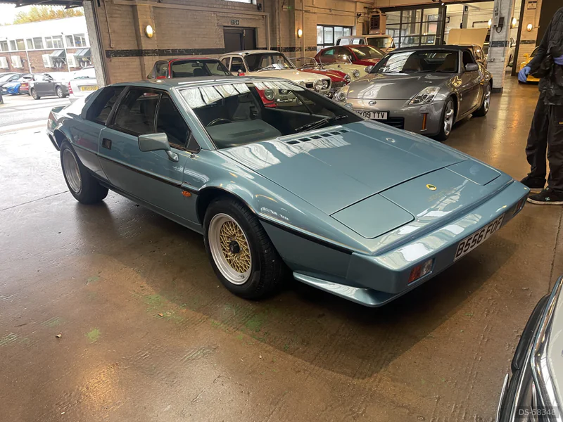 1985 Lotus Esprit S3 in Winchester 5