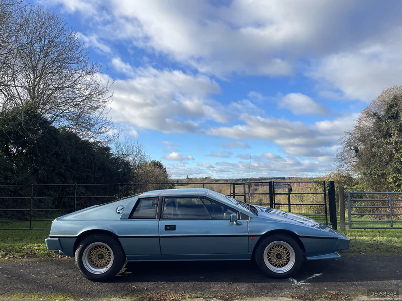 1985 Lotus Esprit S3 in Winchester 2