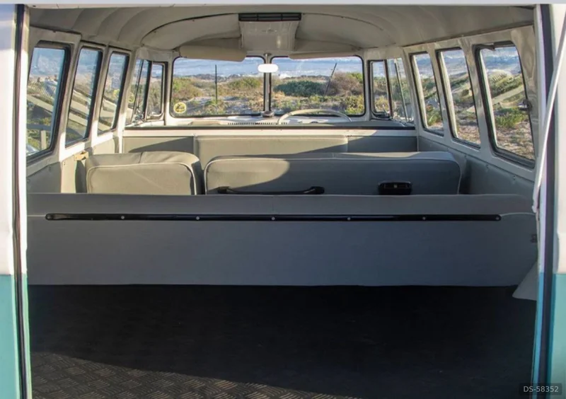 1957 Volkswagen Kombi Splitscreen in Cape Town 7