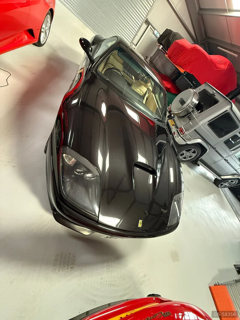 2000 Ferrari 550 in Aston Clinton 2