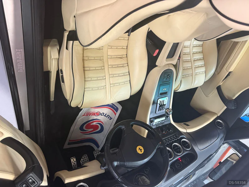 2000 Ferrari 550 in Aston Clinton 9
