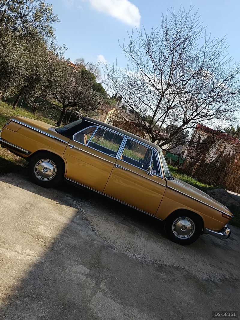 1971 BMW 2000 E-10 in Madrid 2