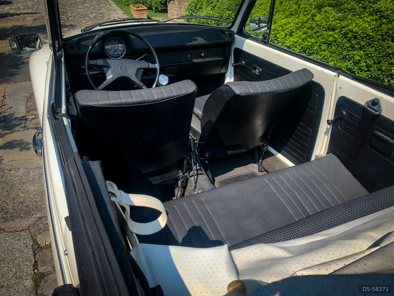 1972 Volkswagen Maggiolino Cabrio in Seregno 32