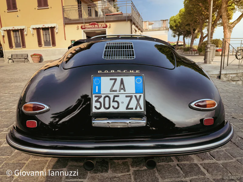 1958 Porsche 356 Speedster in Seregno 5