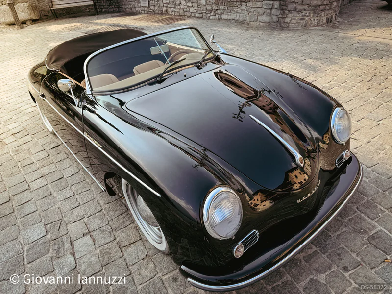 1958 Porsche 356 Speedster in Seregno 11