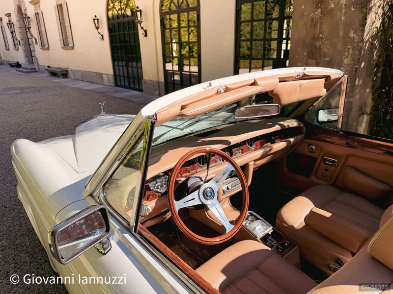 1989 Rolls-Royce Corniche Cabrio in Seregno 2