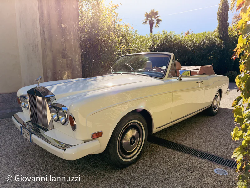 1989 Rolls-Royce Corniche Cabrio in Seregno 3