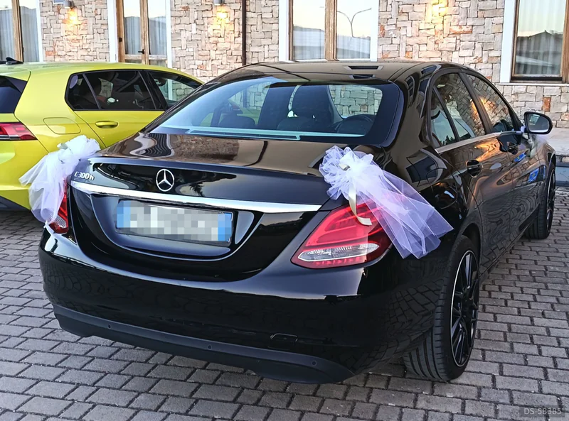 2018 Mercedes-Benz C 300h in L'aquila 4