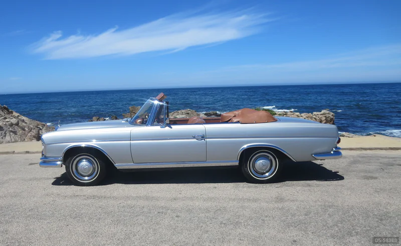 1965 Mercedes-Benz 300se in Vancouver 3