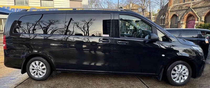 2018 Mercedes-Benz Vito in London 6