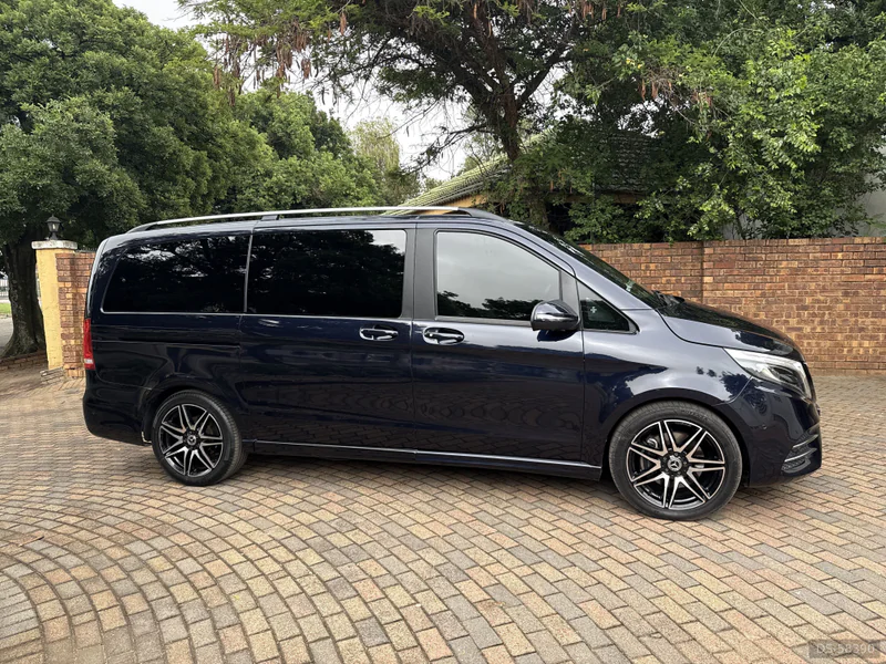 2021 Mercedes-Benz V300d in Kempton Park