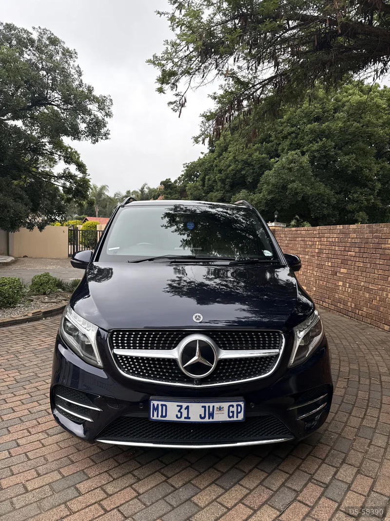 2021 Mercedes-Benz V300d in Kempton Park 2