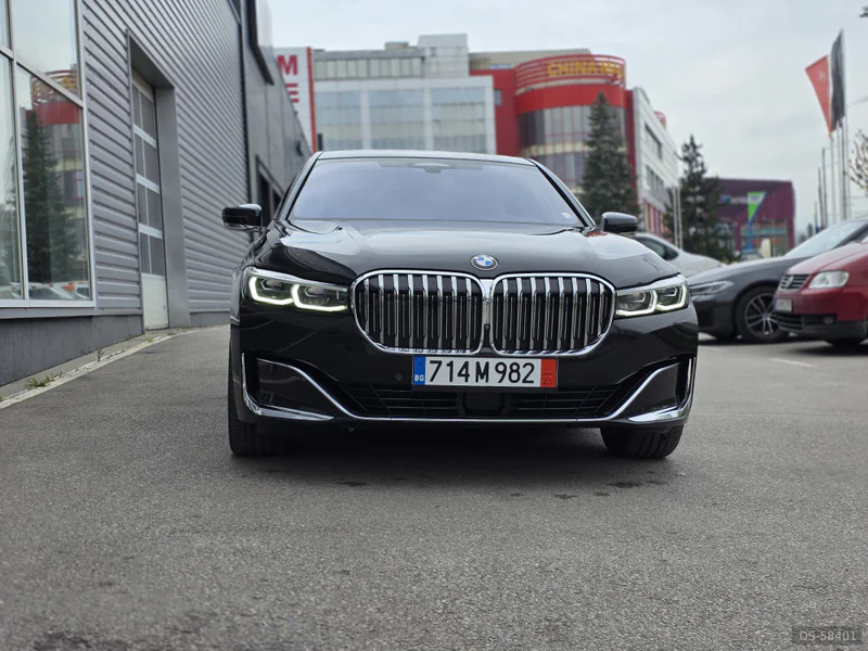 2020 BMW 730 D X-drive in Sofia 3