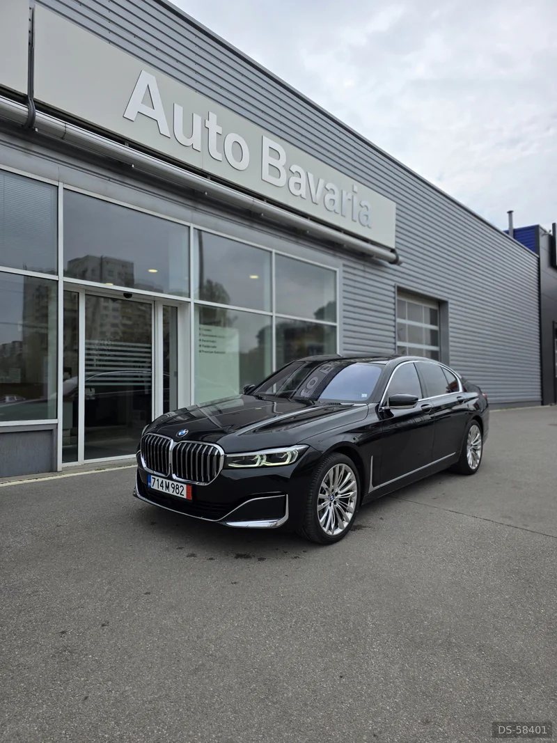 2020 BMW 730 D X-drive in Sofia 5
