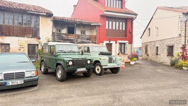 2002 Land Rover Defender in Bilbao 6