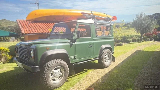 2002 Land Rover Defender in Bilbao 7