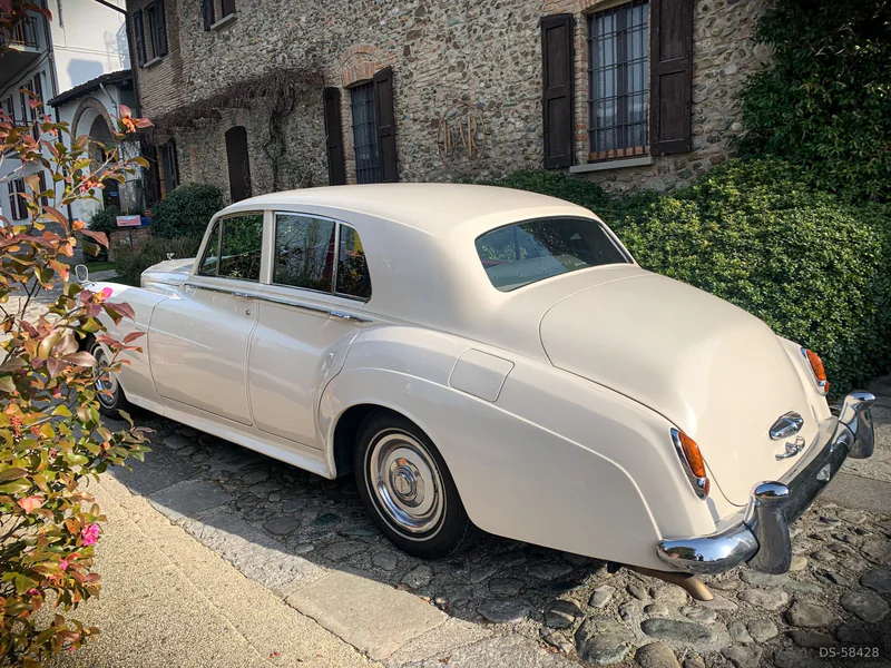 1961 Bentley S1 in Seregno 7