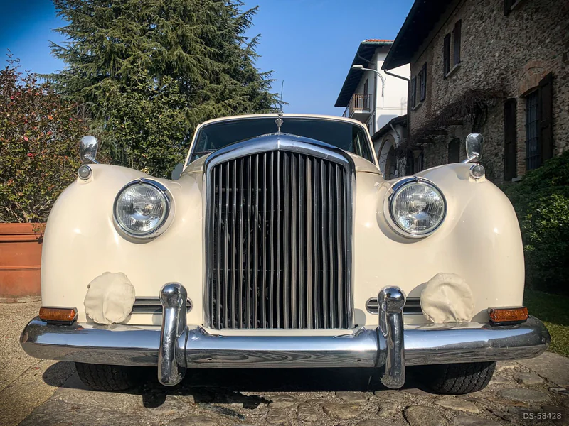 1961 Bentley S1 in Seregno 4