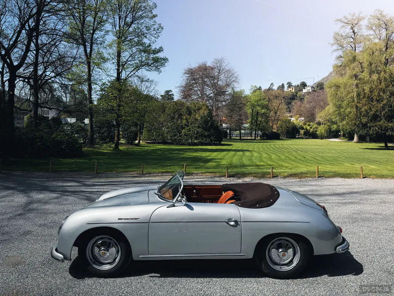 1956 Porsche 356 Speedster in Seregno 2