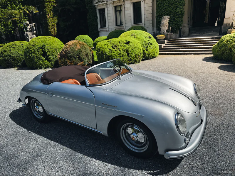1956 Porsche 356 Speedster in Seregno 10