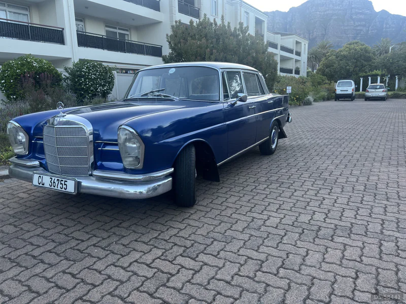 1967 Mercedes-Benz 1967 230s Fintail in Cape Town 3