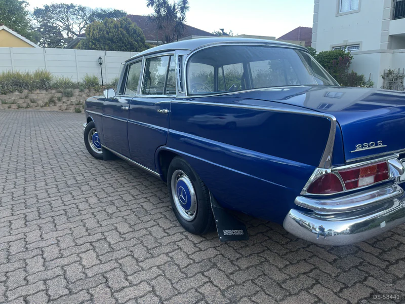 1967 Mercedes-Benz 1967 230s Fintail in Cape Town 5
