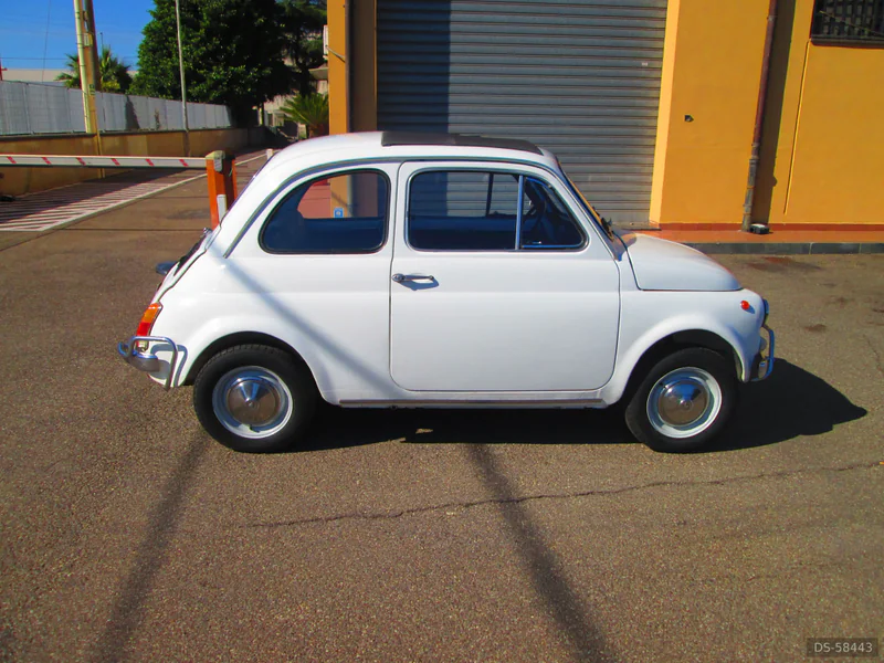 1972 Fiat 500 L in Catania 4